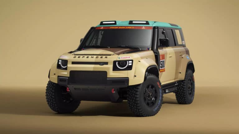 Land Rover ekstremal Dakar D7X-R avtomobilini taqdim etdi