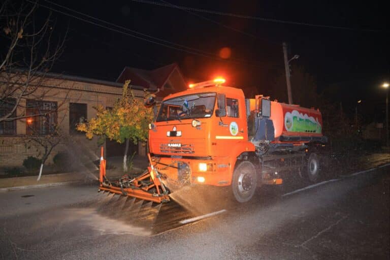 Столичный хокимият начал круглосуточную борьбу с пылью