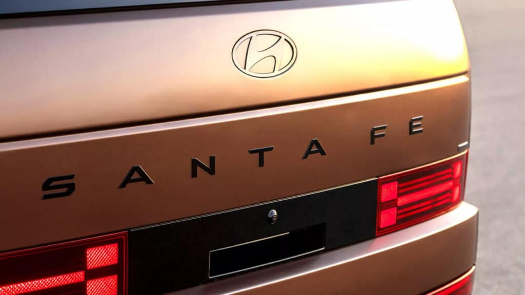 Hyundai 143 mingdan ortiq avtomobillarini orqa kamera nosozligi sababli servislarga chaqirmoqda