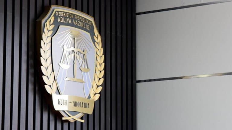 Adliya tizimida yangi tayinlovlar: vazirga yangi o‘rinbosarlar tayinlandi