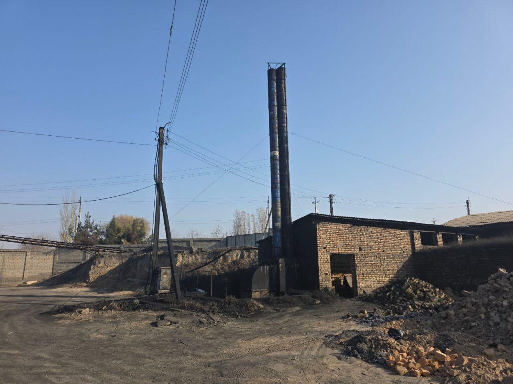 Zangiotada ekologiyaga zarar yetkazayotgan g‘isht zavodi faoliyati to‘xtatildi