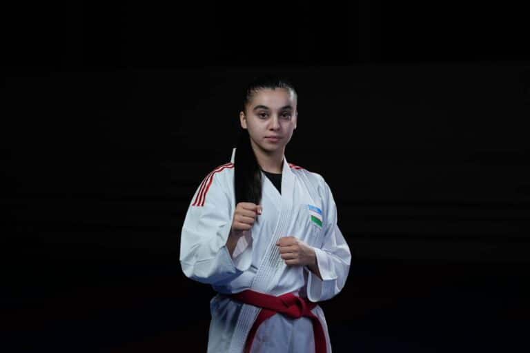 Алимардонова стала первым узбекским чемпионом мира по карате среди женщин