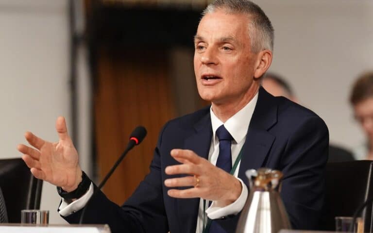 Скандал с монтажом ролика о Трампе стоил поста гендиректору BBC