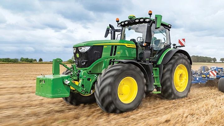 John Deere поставит в Узбекистан сельхозтехники на $300 млн