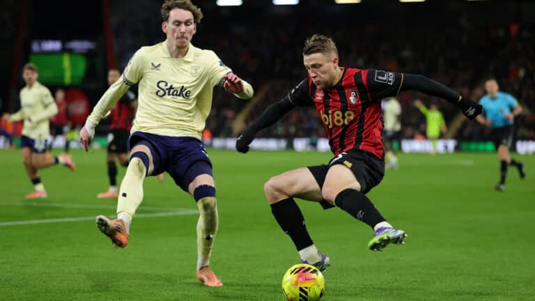 Грилиш решает матч за Эвертон в гостях против Борнмута