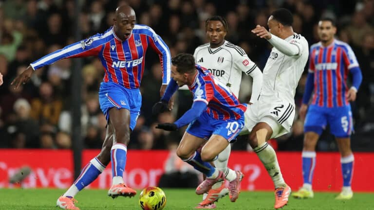 Кристал Пэлас оглушил Фулхэм поздним ударом и увез победу из Лондона