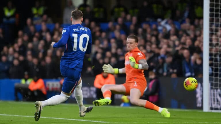 Класс решил все: Челси забил дважды и засушил Эвертон