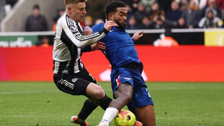 Дубль Вольтемаде и камбэк без победы: Ньюкасл и Челси выдали яркий матч в АПЛ