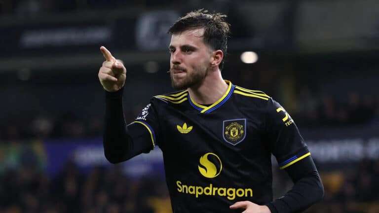 Манчестер Юнайтед разгромил Вулверхэмптон в АПЛ