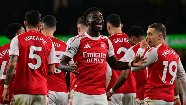 Два автогола и драма на 90-й: Арсенал в концовке добил Вулверхэмптон