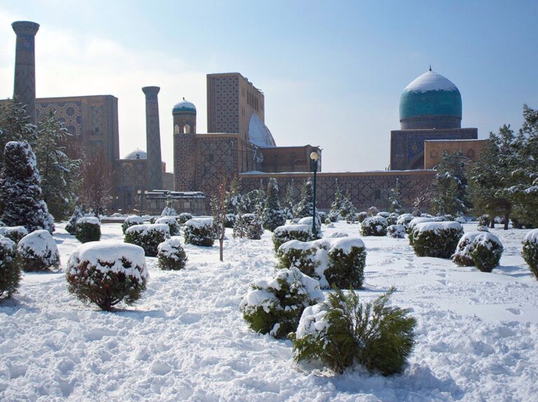 В Узбекистане введут новогодние скидки в музеях и гостиницах