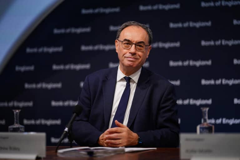 Cyber Attacks Cost UK Businesses Billions in 2025, Bank of England Warns