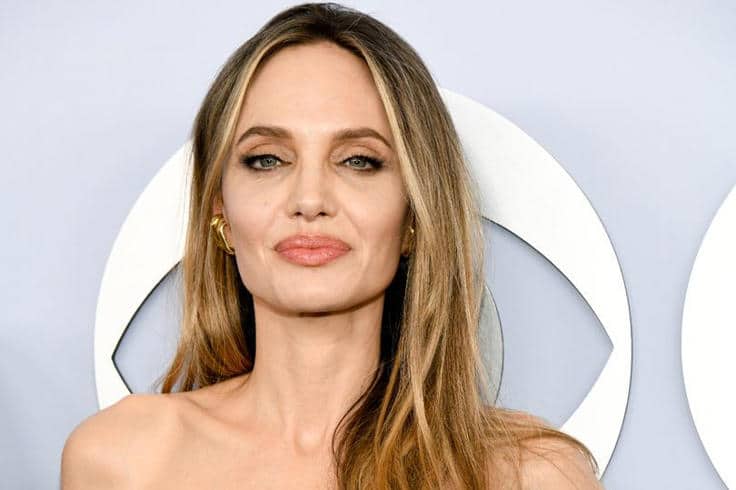 Angelina Jolie Reveals Mastectomy Scars 15 Years After Life-Saving Surgery