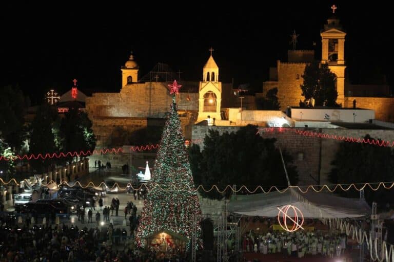 Thousands Celebrate Christmas in Bethlehem After Two Years of War in Gaza