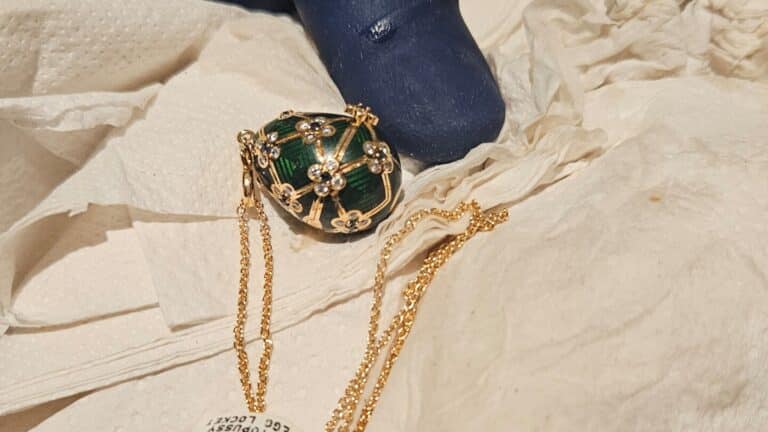 Police Recover Faberge Diamond Locket Swallowed by Suspected Thief