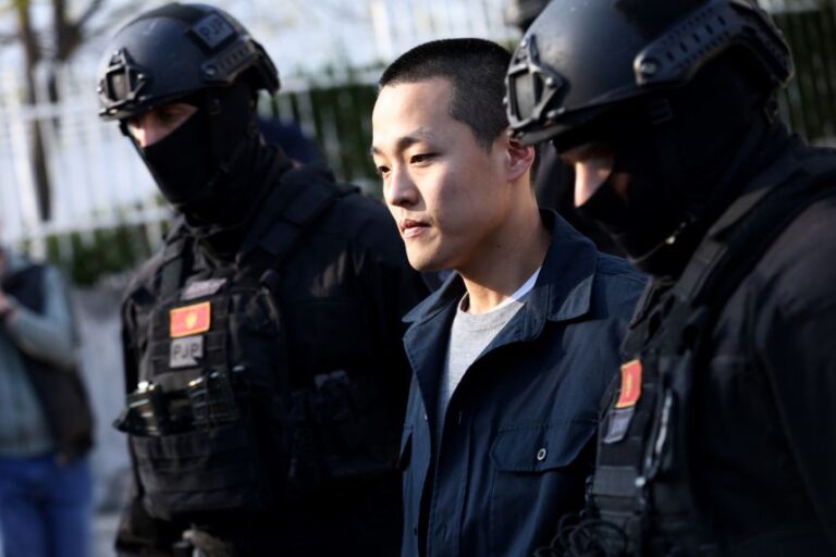 «Kriptoqirol» Do Kvon 40 mlrd dollarlik firibgarlikda ayblanib 15 yilga qamaldi