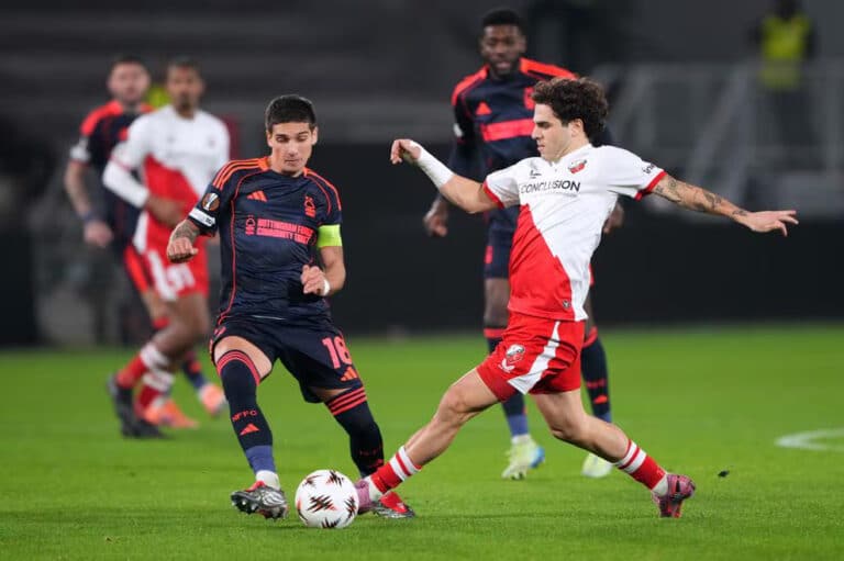 Форест вырывает победу: Поздний удар Игора гасит надежду Утрехта