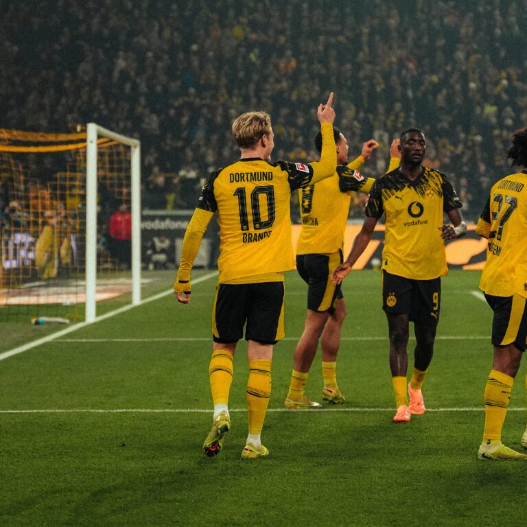 Боруссия Дортмунд взяла победу над Боруссией Менхенгладбах