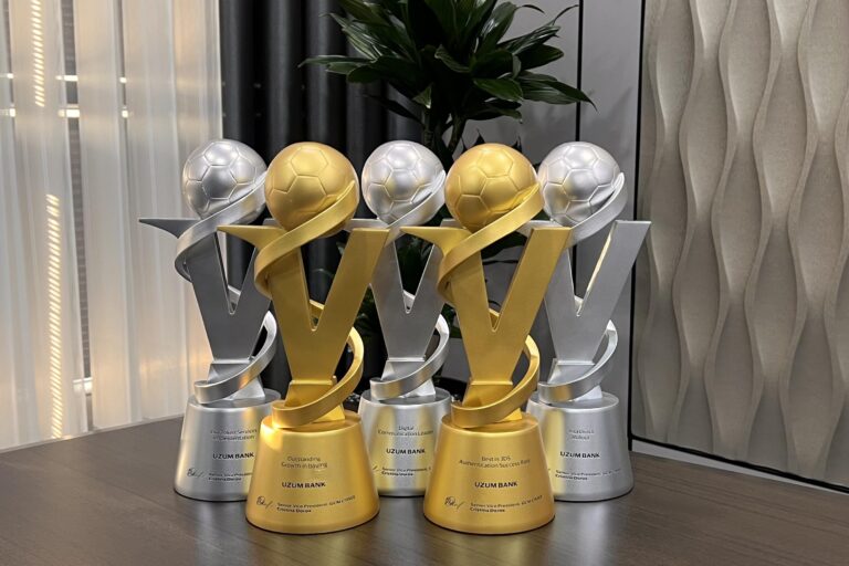 Uzum Bank получил пять наград Visa