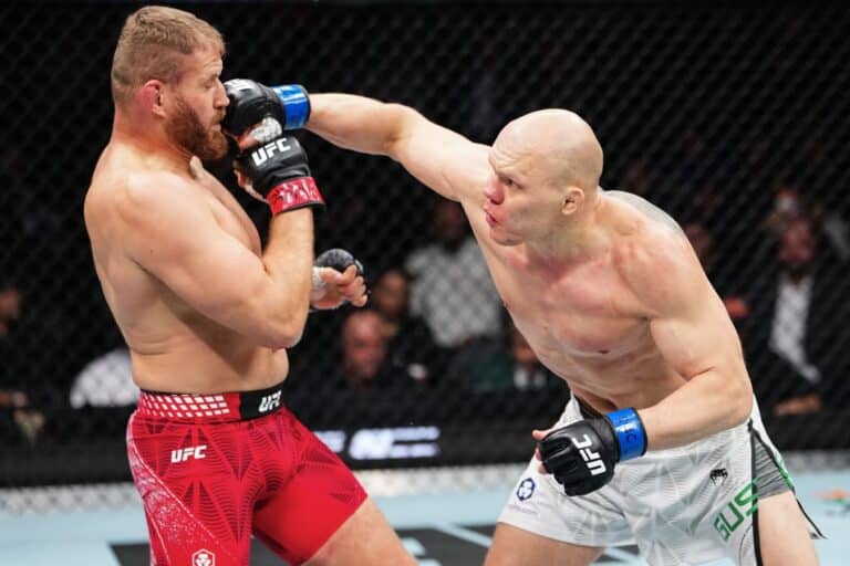 Узбекистанец Гуськов и поляк Блахович сделали ничью на UFC 323