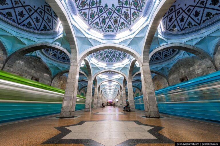 Метрополитен прокомментировал остановку состава на шесть минут