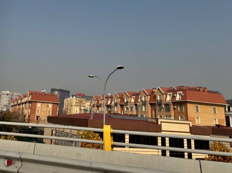 Зима пришла в Узбекистан с теплой погодой