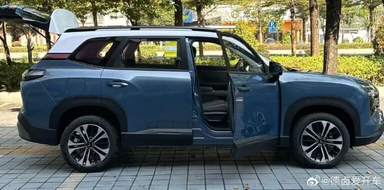 Wuling yangi Xingguang 560 krossoverini taqdim etadi