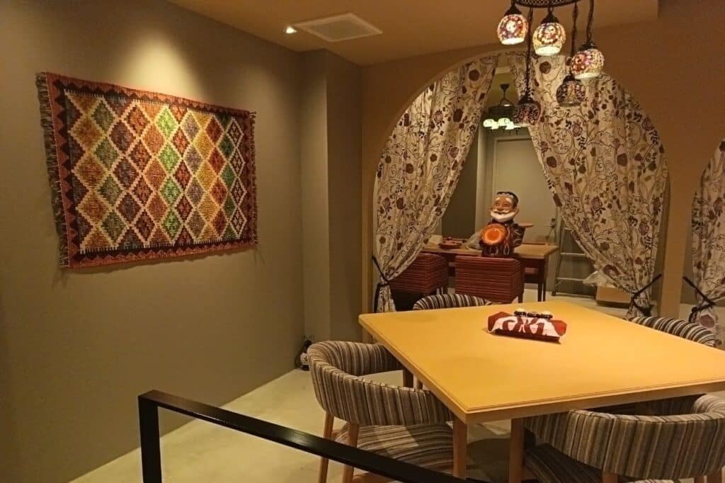 Uzbek Restaurant and Trade House Open in Hiroshima