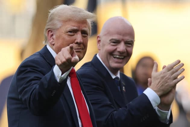 Donald Tramp FIFA tomonidan «Tinchlik mukofoti» bilan taqdirlanadi