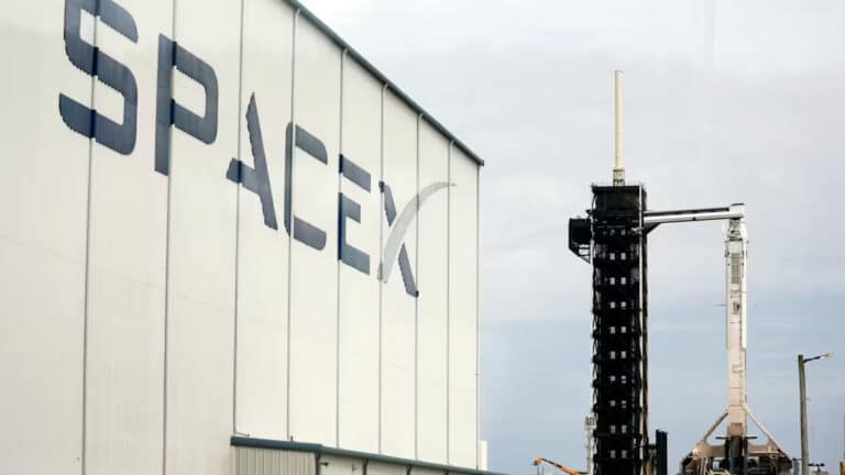 SpaceX IPO orqali 25 mlrd dollardan ortiq mablag‘ jalb qilishni rejalashtirmoqda