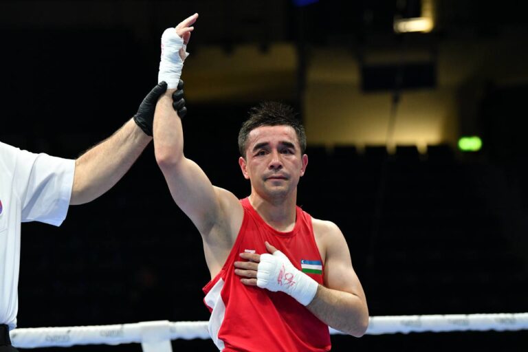 Дусматов и Нуртожиев выходят в полуфинал чемпионата мира IBA