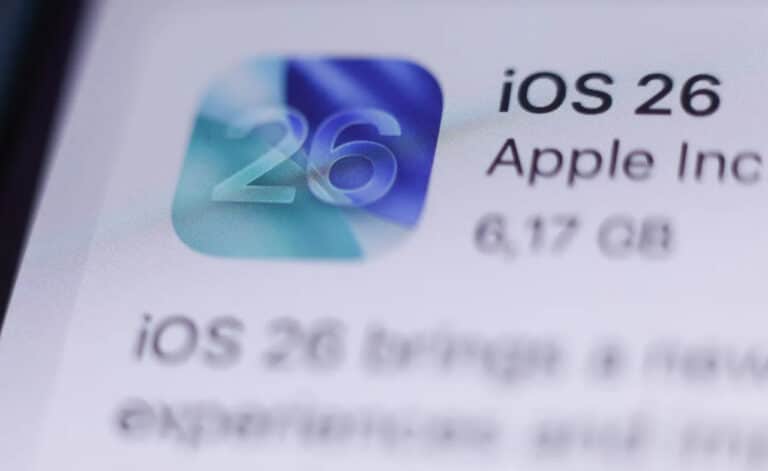 Apple iPhone foydalanuvchilarini yangi operatsion tizimni o‘rnatishga chaqirdi