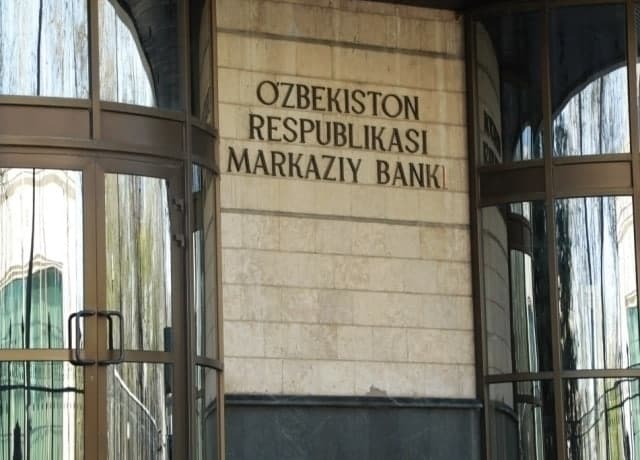 Markaziy bank tijorat banklaridan insofsiz amaliyotlarni to‘xtatishni talab qildi