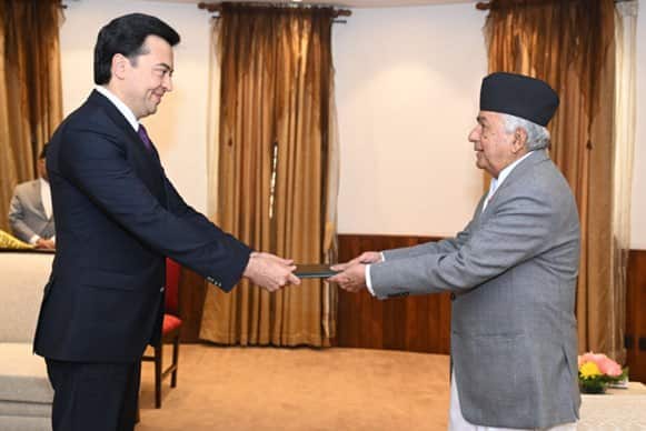 O‘zbekistonning Nepaldagi birinchi elchisi ishonch yorliqlarini topshirdi