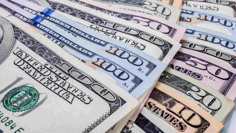 Qirg‘izistonlik ayol folbin maslahati bilan qabristonga 43 ming dollar ko‘mdi