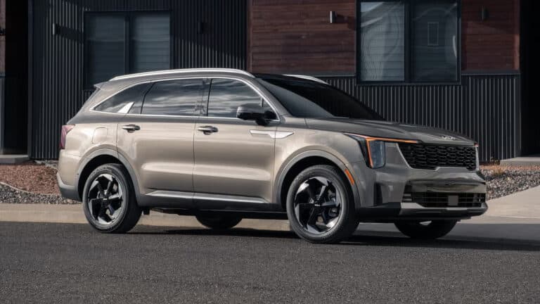 Kia Sorento xavfsizlik bo‘yicha yilning eng yaxshi mukofotini qo‘lga kiritdi