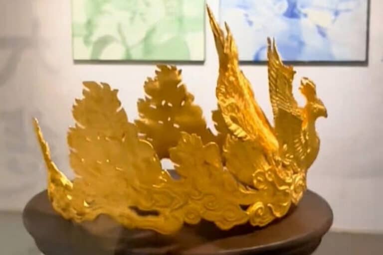 Xitoyda yosh bola 320 ming dollarlik muzey eksponatini sindirib qo‘ydi