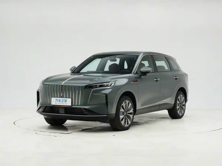 Hongqi HS6 PHEV savdoga chiqdi