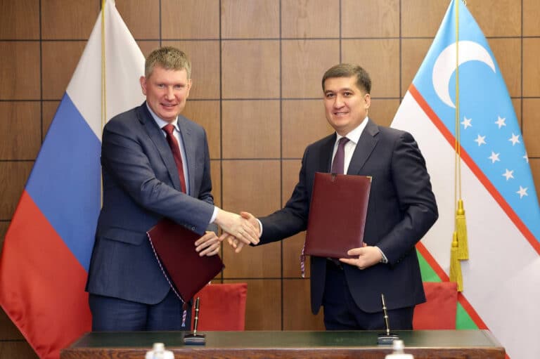 Uzbekistan Signs Market Access Deal With Russia Ahead of WTO Entry