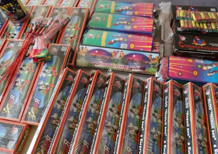 Ohangaronda 62,5 million so‘mlik pirotexnika buyumlari fosh etildi