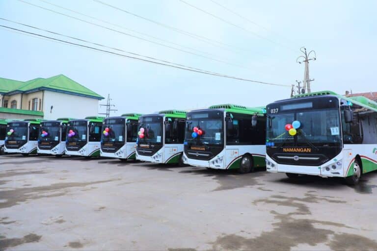 Namanganda jamoat transporti 30 ta zamonaviy avtobus bilan boyitildi