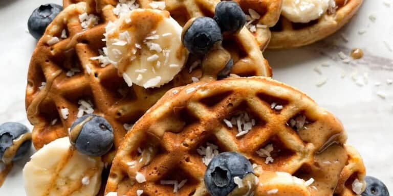 Ertalabki nonushta: suli yormasi va banandan tayyorlanadigan vafli