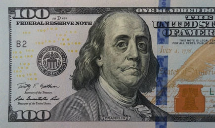 Dollar uchun «qora yil»: 2025-yil AQSh valyutasi uchun so‘nggi 7 yillikdagi eng yomon davr bo‘lishi mumkin