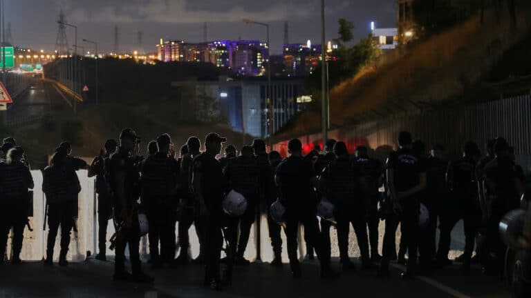 Turkey Detains 115 IS Suspects Over Holiday Attack Plots