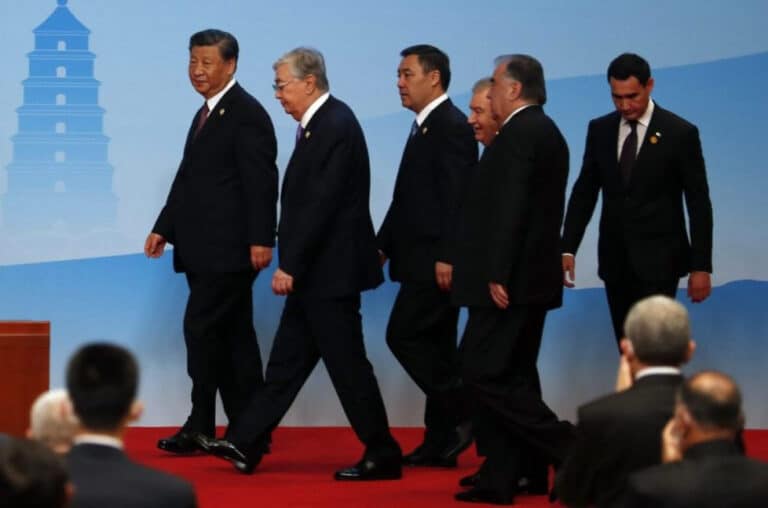 Xitoyning Markaziy Osiyodagi investitsiyalarini kengaytirishi nimani anglatadi