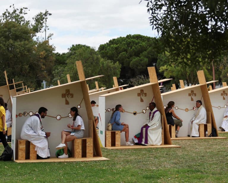 AI Risks Becoming New Authority, Philosophers and Researchers Warn