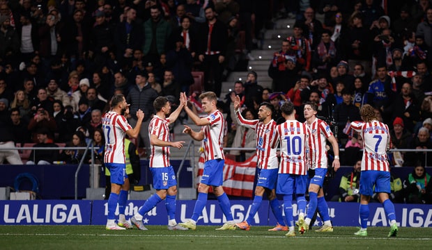 Гризманн решает, ВАР вмешивается: Атлетико Мадрид дожал Валенсию в 16-м туре Ла Лиги