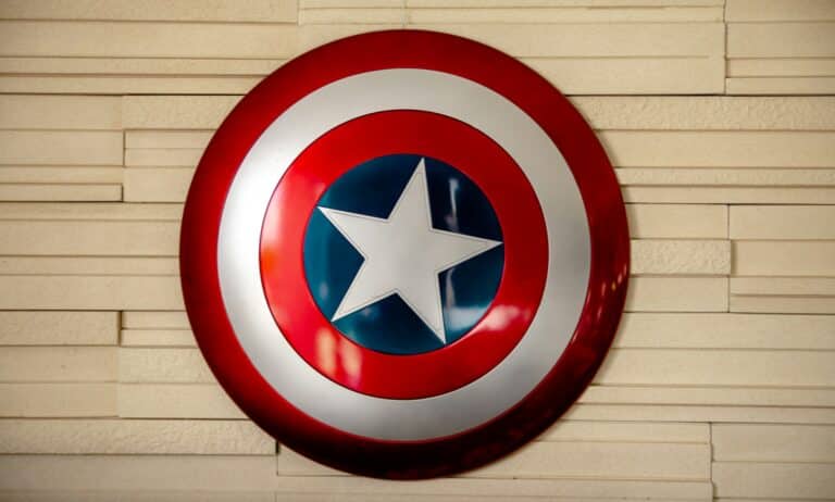 Капитан Америка возвращается: Marvel представила тизер новых «Мстителей»