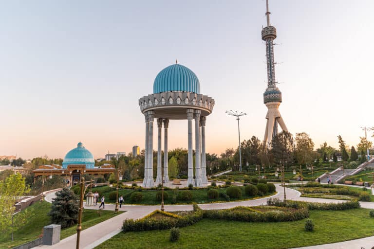 Tashkent's Walk: The City’s Most Beautiful Spots