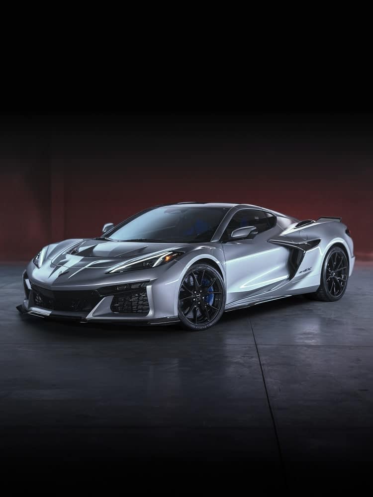 Единственный в мире Corvette ZR1X Stars & Steel Limited Edition продали за $2,6 млн, чтобы помочь ветеранам